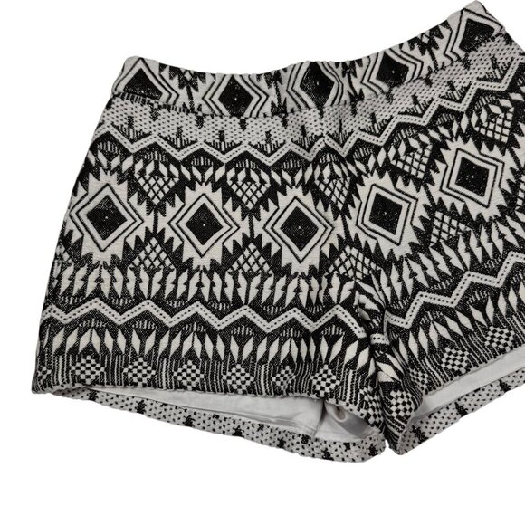 ALICE + OLIVIA Marisa Short Sz.XS/2 Embroidered Brocade Geometric Boho Tribal - Picture 4 of 12